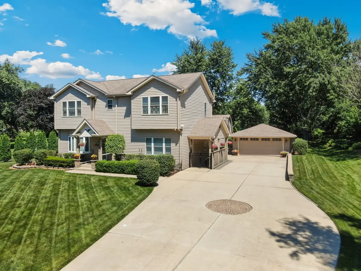 3S631 West Avenue, Warrenville, IL 60555 - #1