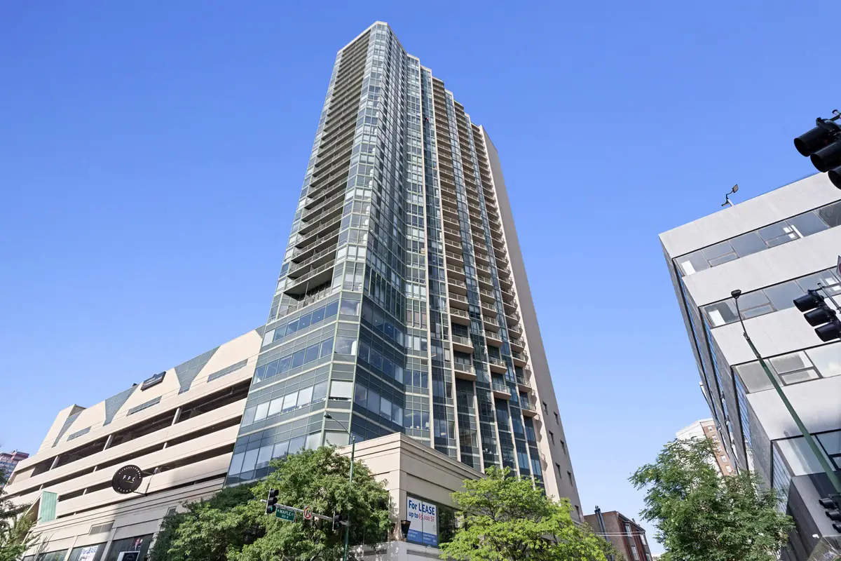 111 W Maple Street #3004, Chicago, IL 60610 - #1