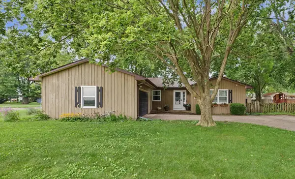 110 N Joy Drive, Ogden, IL 61859