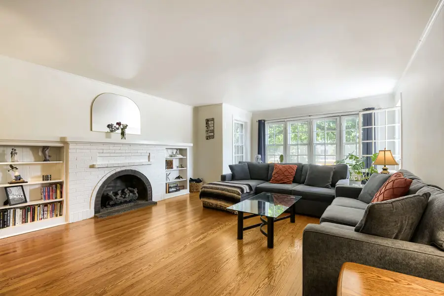 433 S East Avenue #2S, Oak Park, IL 60302 - #2