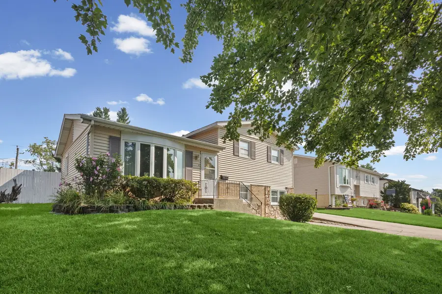 5842 Stuart Lane, Oak Forest, IL 60452 - #2