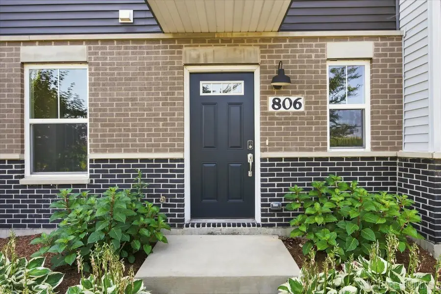 806 Finley Drive, Aurora, IL 60504 - #2