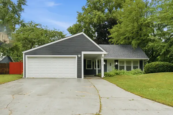 165 Arrowhead Lane, Bolingbrook, IL 60440