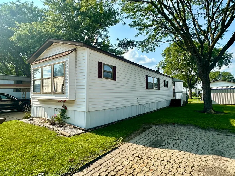 3268 Meadow Drive, Park City, IL 60085 - #3