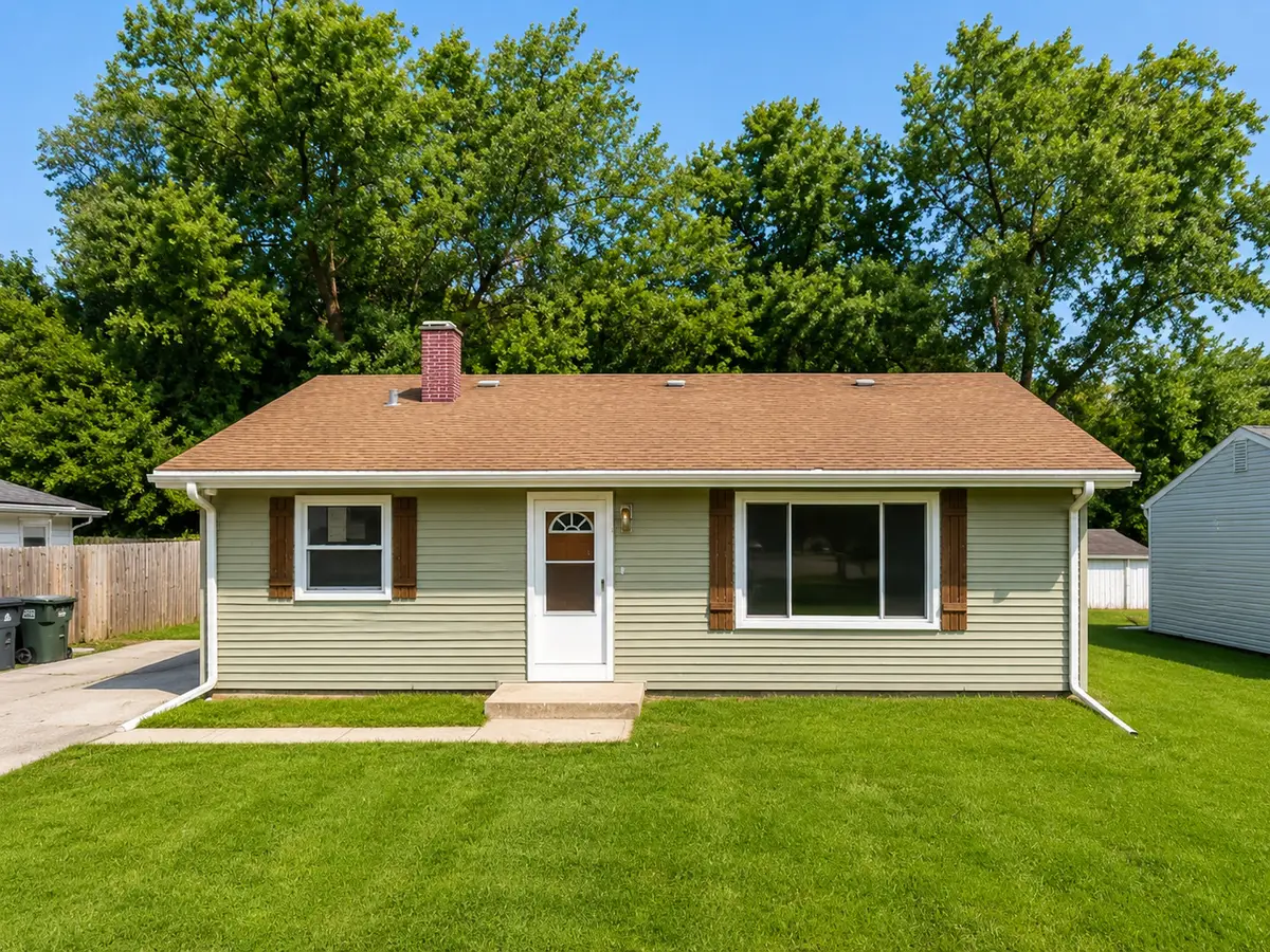 3236 Roesner Drive, Markham, IL 60428 - #1