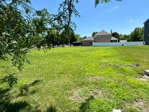 47 International Way, Joliet, IL 60436