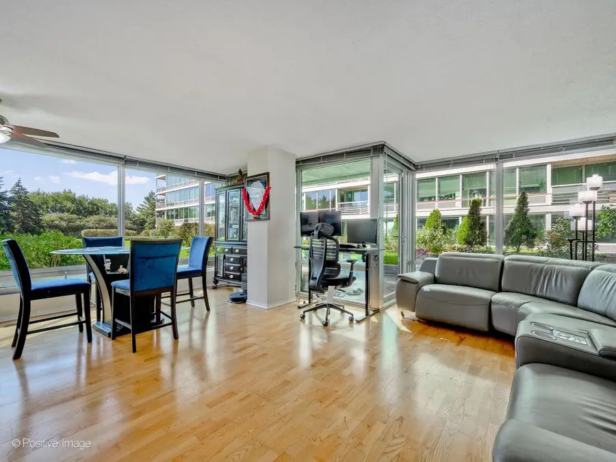 9715 Woods Drive #402, Skokie, IL 60077 - #3