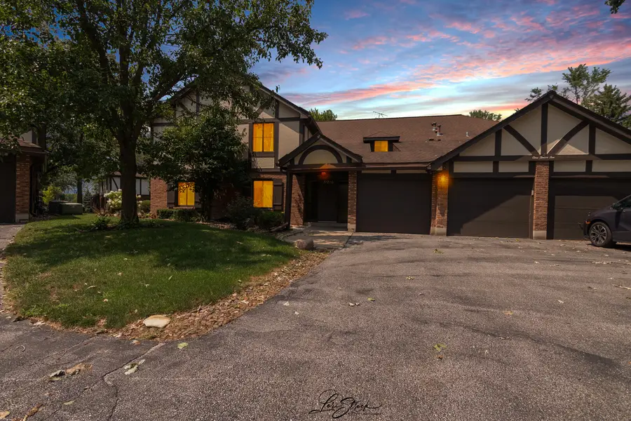 11210 S Cherry Court #52D, Palos Hills, IL 60465 - #2