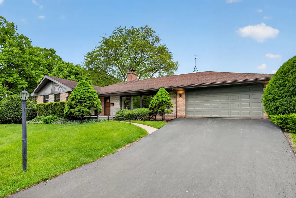 516 Eldon Place, Downers Grove, IL 60516 - #1