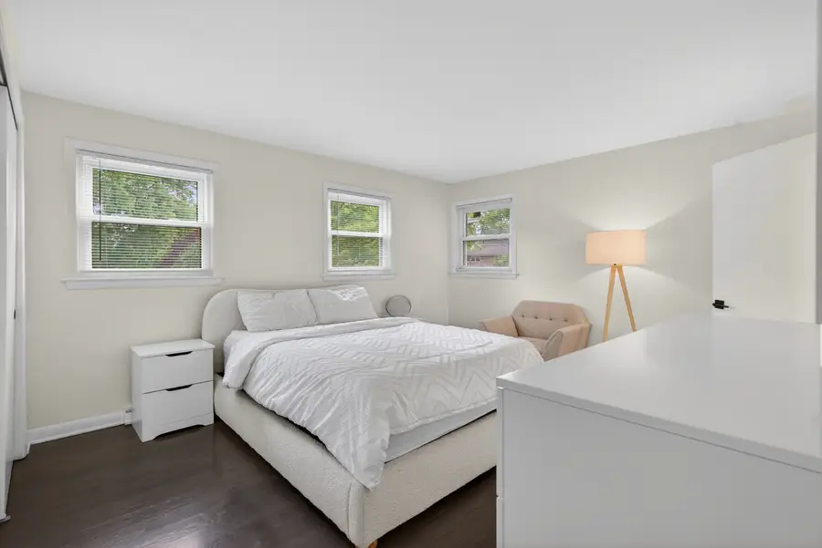 516 Eldon Place, Downers Grove, IL 60516 - #2