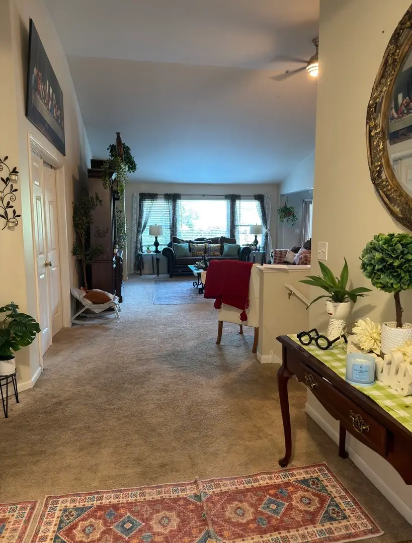 7055 Nathan Lane, Carpentersville, IL 60110 - #3