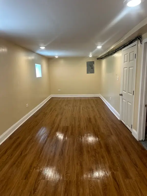 7408 S Yates Boulevard, Chicago, IL 60649