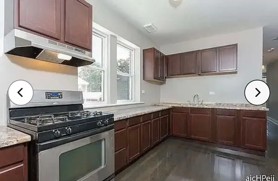 7961 S Essex Avenue, Chicago, IL 60617 - #3
