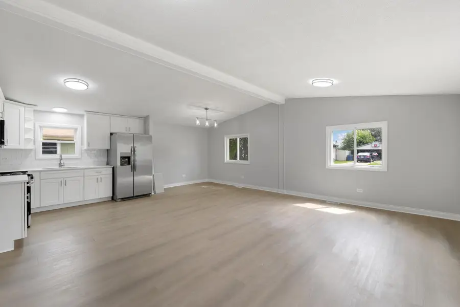 1139 W Barry Lane, Sauk Village, IL 60411 - #2