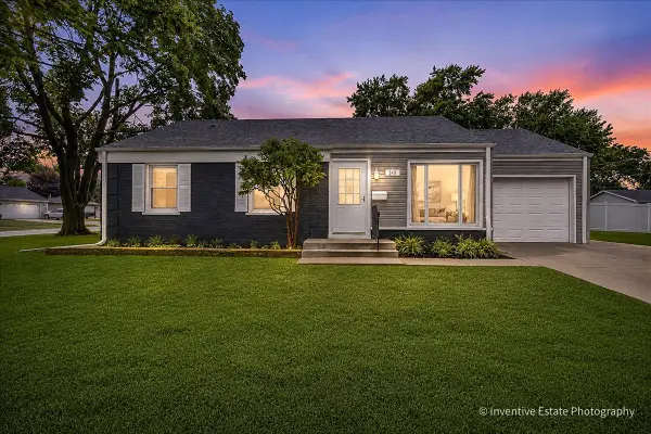 548 S Harvard Avenue, Addison, IL 60101