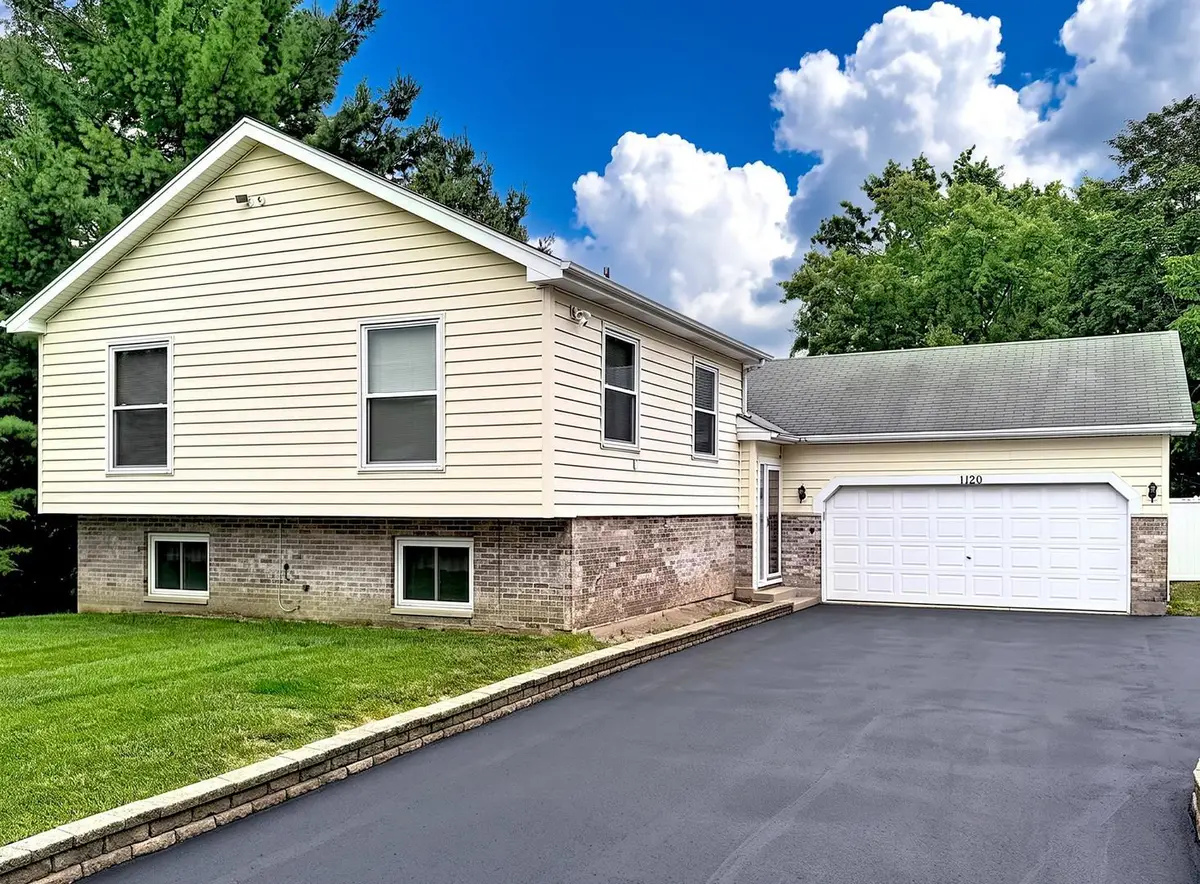 1120 Cherry Street, Lake In The Hills, IL 60156 - #1