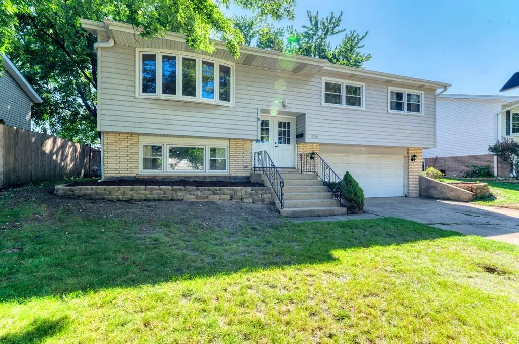 8719 Willow Road, Hickory Hills, IL 60457 - #1