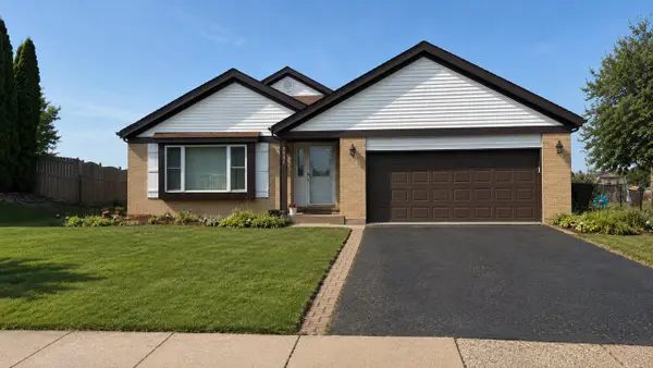 7342 W Mathews Drive, Frankfort, IL 60423