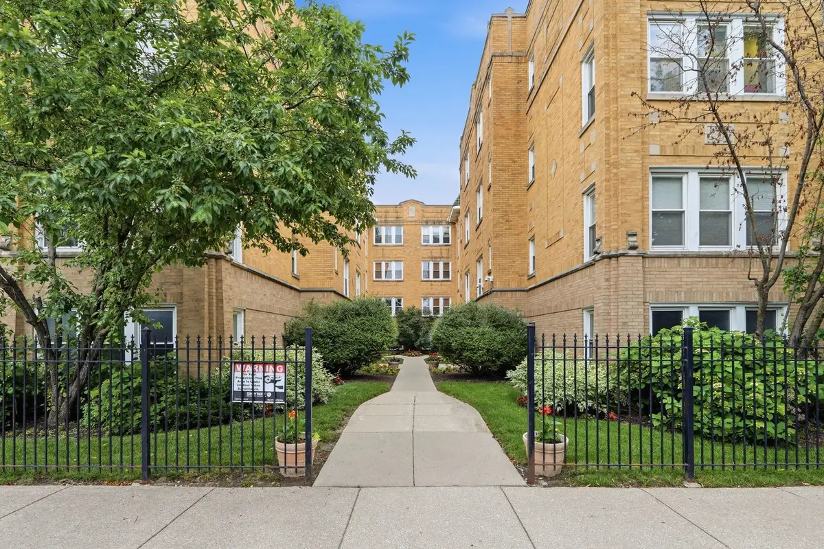 4343 N Sacramento Avenue #2A, Chicago, IL 60618 - #1