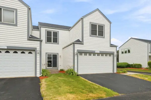 1800 Waters Edge Drive, Minooka, IL 60447