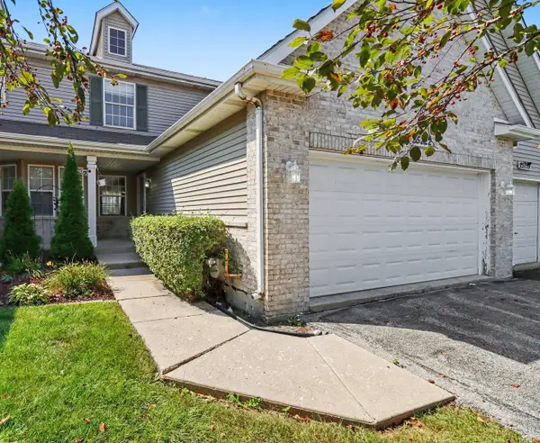 25722 S Bridle Path, Channahon, IL 60410