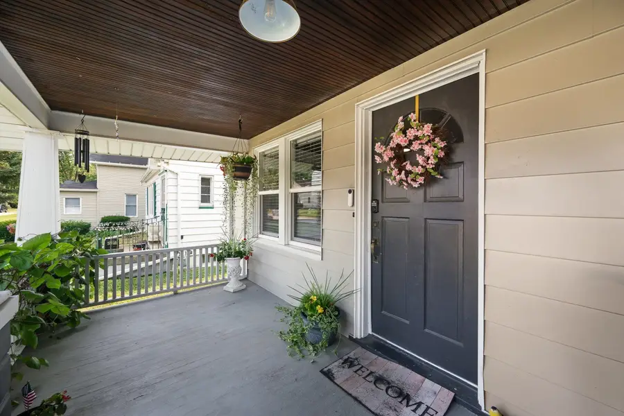 2325 29th Street, Moline, IL 61265 - #3