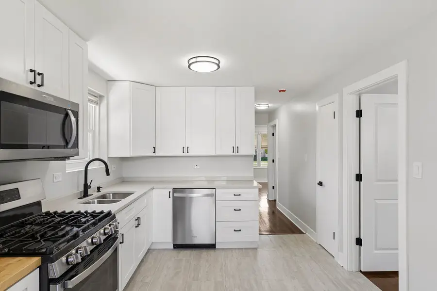 4150 W 83rd Street, Chicago, IL 60652 - #3