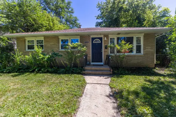 2207 Carmel Boulevard, Zion, IL 60099