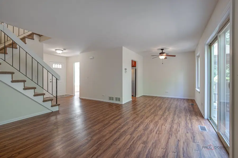 302 E Forest Knoll Drive, Palatine, IL 60074 - #3