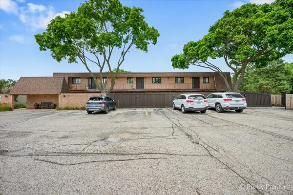 520 E Main Street #1C, Barrington, IL 60010