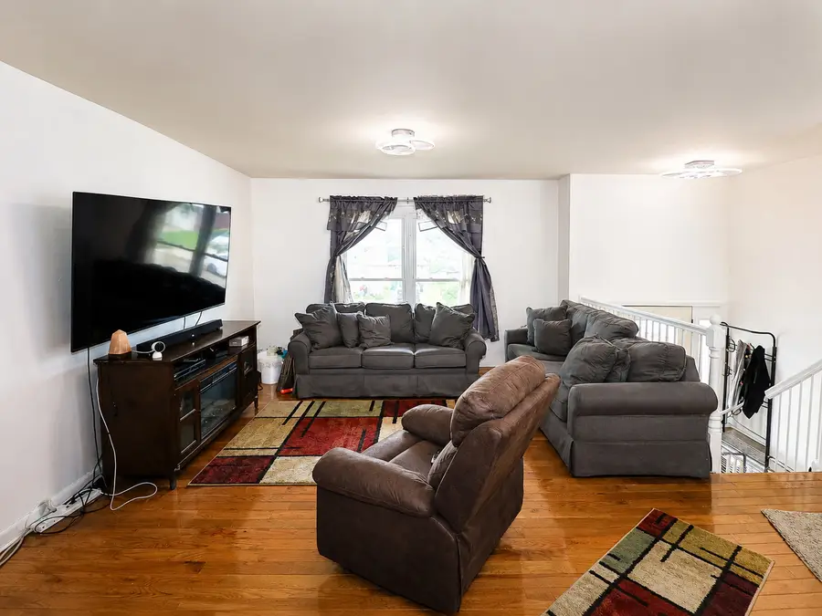 307 Hickory Avenue, Romeoville, IL 60446 - #3