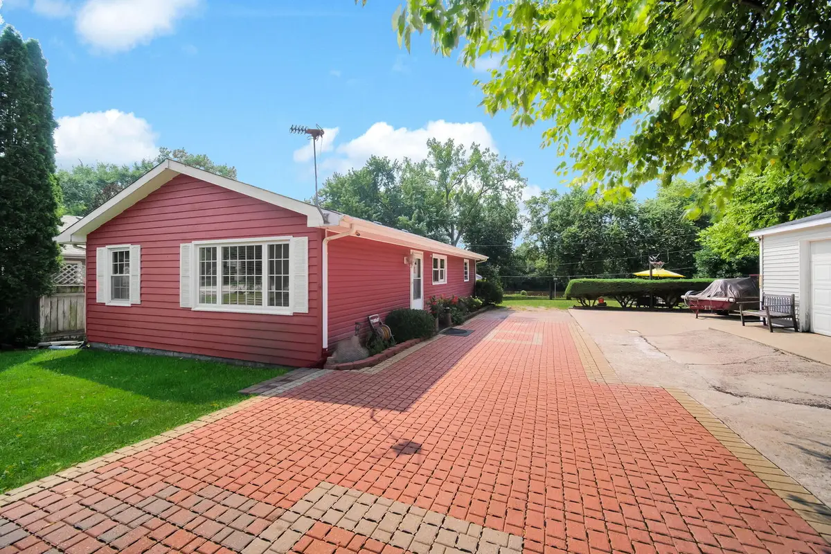 28W575 Barnes Avenue, West Chicago, IL 60185 - #1