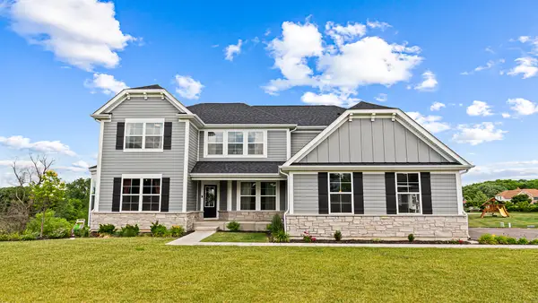 12 Whisper Creek Court, Hawthorn Woods, IL 60047