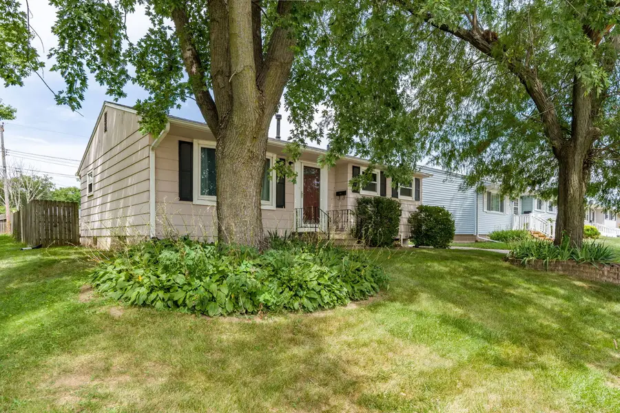 365 34th Avenue, East Moline, IL 61244 - #3