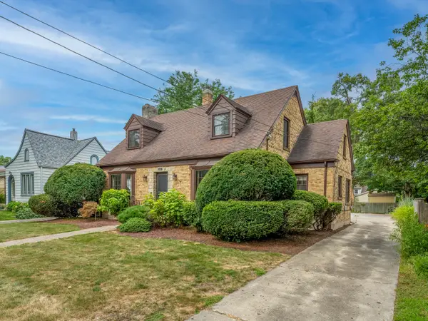 1130 Duncan Avenue, Elgin, IL 60120