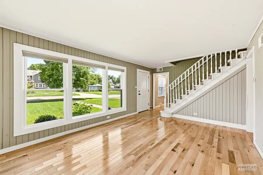 125 W Adams Street, Villa Park, IL 60181 - #3