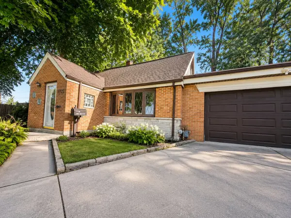 6925 Elder Court, Bridgeview, IL 60455