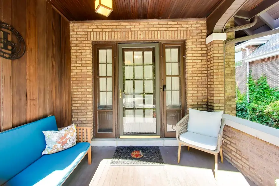 1108 S Washington Avenue, Park Ridge, IL 60068 - #2