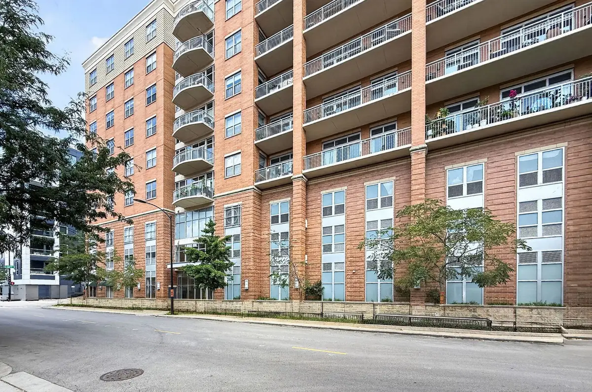 950 W Monroe Street #612, Chicago, IL 60607 - #1