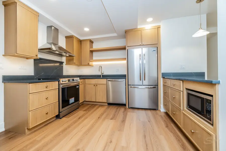 406 Franklin Avenue #1B, River Forest, IL 60305 - #3