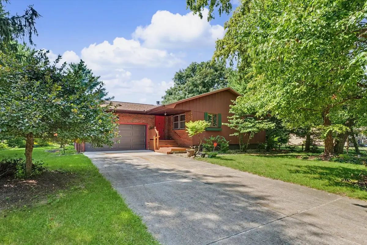 2231 Nancy Lane, Saint Joseph, IL 61873 - #1