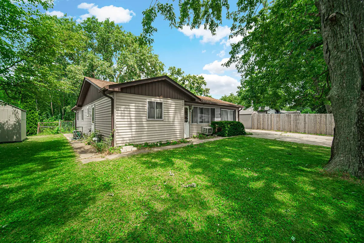 456 W Auburn Lane, Crete, IL 60417 - #1