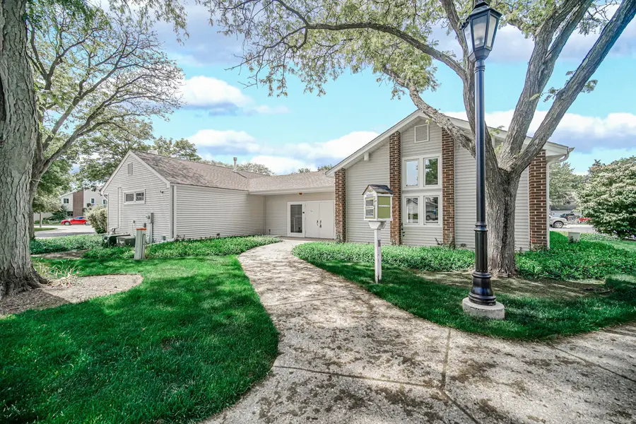 5S027 Pebble Beach Court, Naperville, IL 60563 - #3