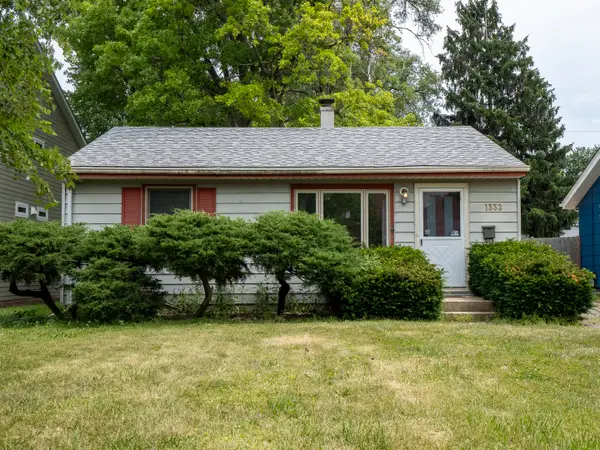 1332 N Main Street, Naperville, IL 60563