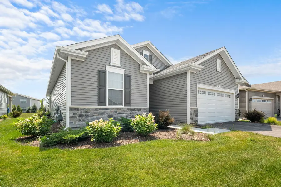 897 Plateau Drive, Pingree Grove, IL 60140 - #2