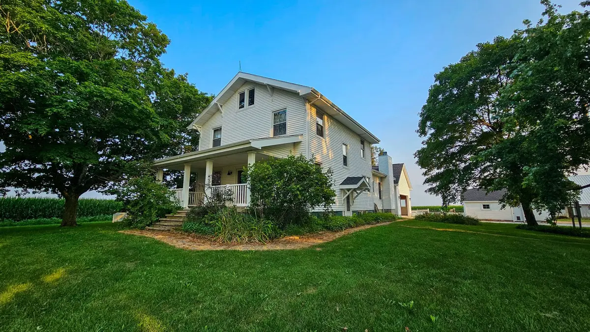 11726 Cardinal Road, Dewitt, IL 61735 - #1