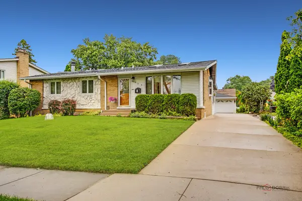 605 N Windsor Drive, Mount Prospect, IL 60056