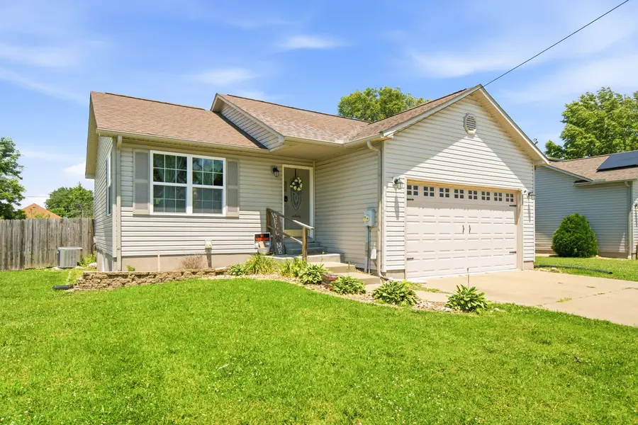 308 W Florence Street, Sesser, IL 62884 - #2