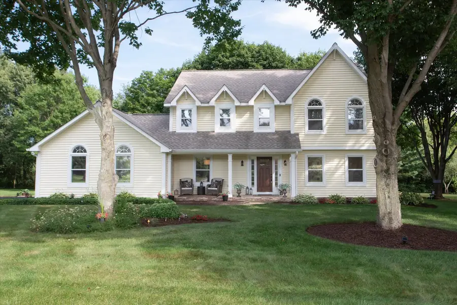 39W811 Hoeweed Lane, Saint Charles, IL 60175 - #2
