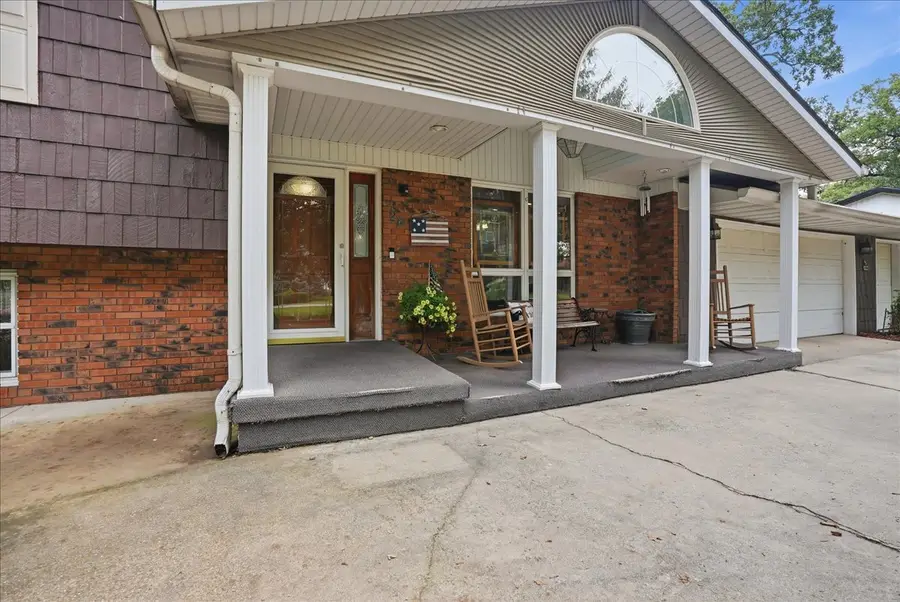26 Timber Ridge Drive, Fairbury, IL 61739 - #3